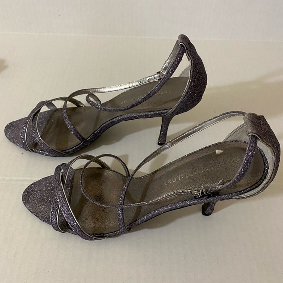 Adrienne Maloof dress sandal. Silver/Grey sparkle, 3inch heel. Size 10M - Picture 2 of 5